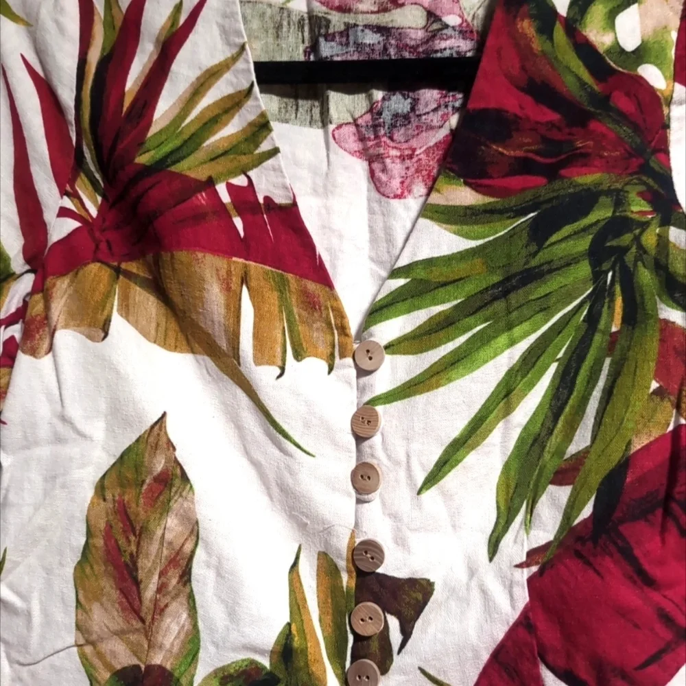 Tropical Print Button-Up Blouse - Picture 7 of 10